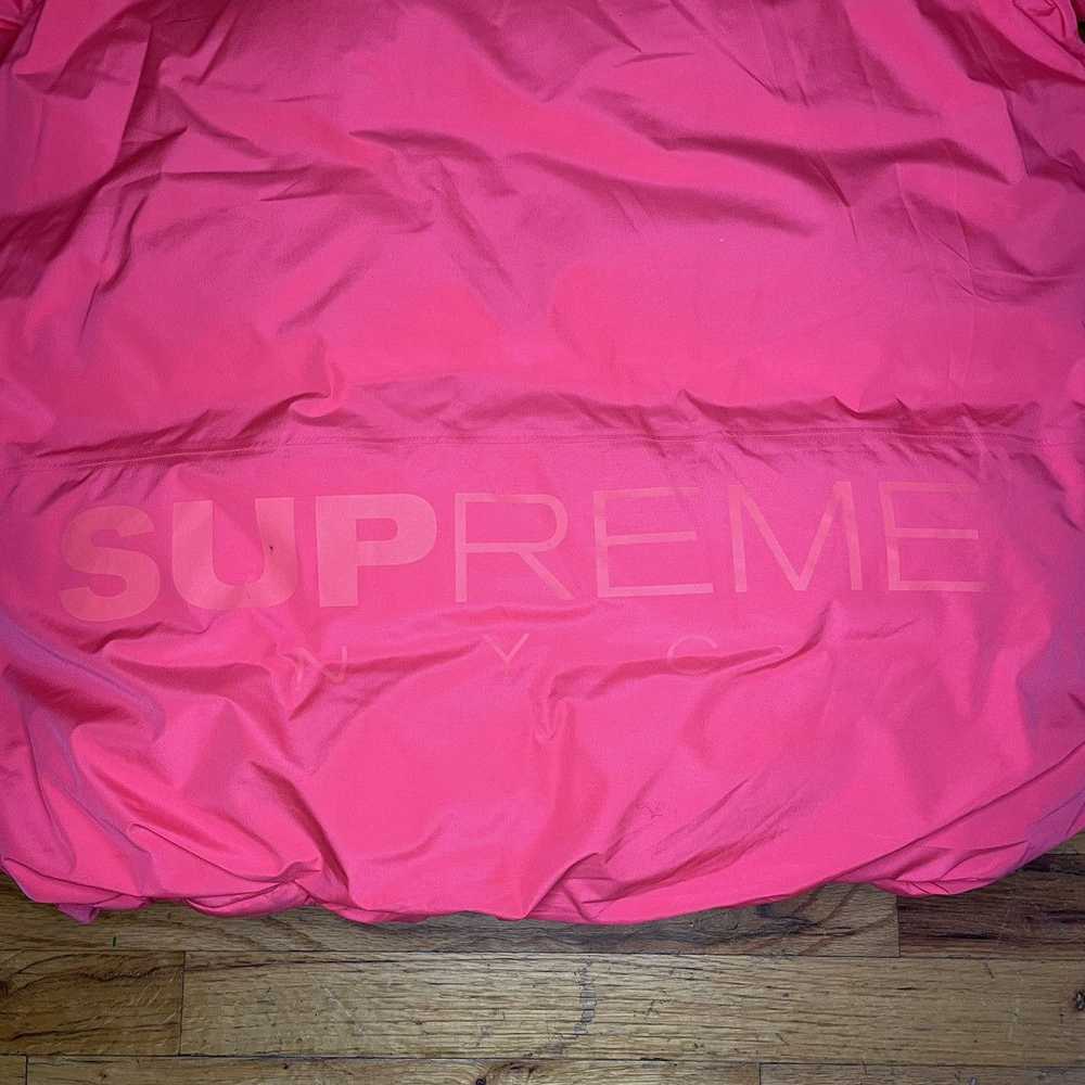 Supreme Supreme goretex 700 fill down parka - image 3