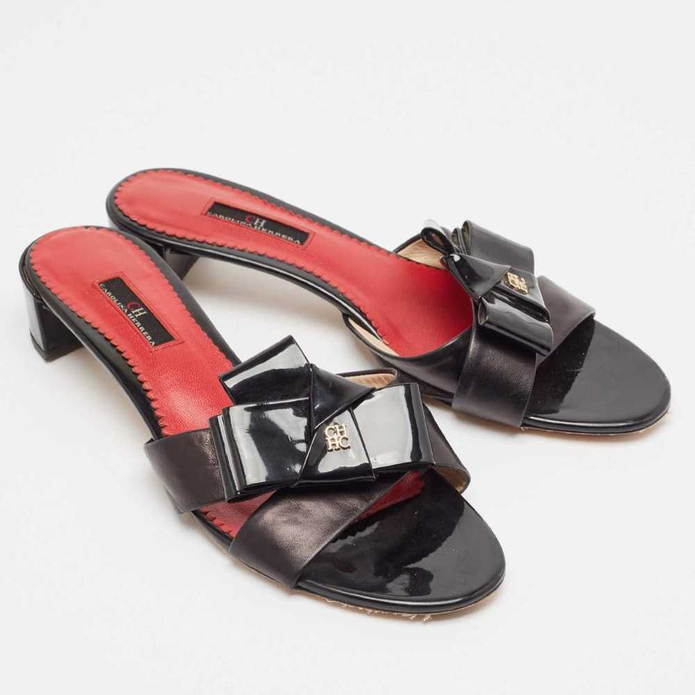 Carolina Herrera Patent leather sandal - image 3