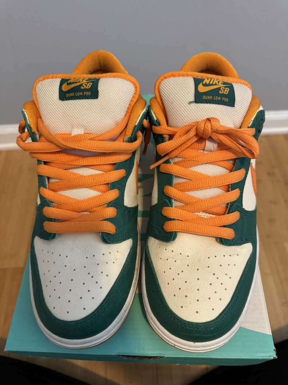 Nike Legion Pine Kumquat - image 3