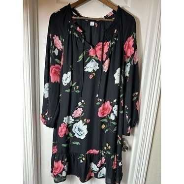 Women's Old Navy Black Floral Dress with inside sl