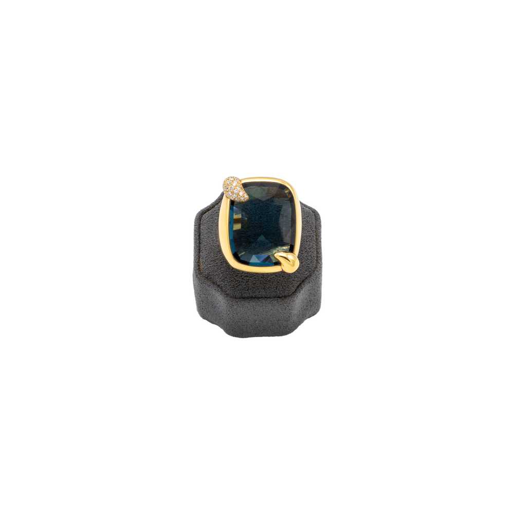 Pomellato 'Ritratto' London Blue Topaz Ring - '10s - image 2