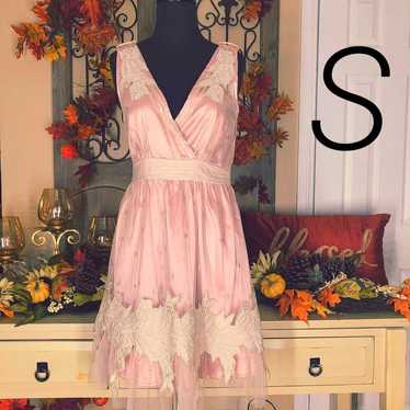 S Pink One Piece Cabaret Dress Flower Pattern Rib… - image 1