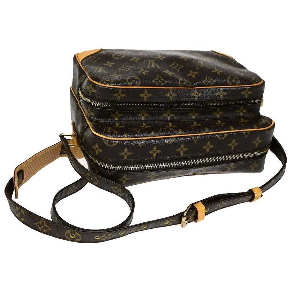 Louis Vuitton Nile Brown Canvas Shoulder Bag (Pre… - image 4