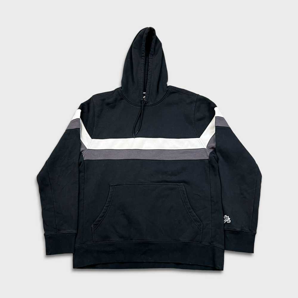 Nike × Streetwear × Vintage Nike SB Hoodie XL Swo… - image 1