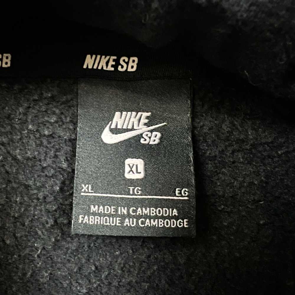 Nike × Streetwear × Vintage Nike SB Hoodie XL Swo… - image 7