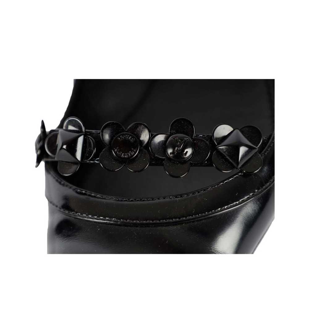 Louis Vuitton Leather flats - image 5