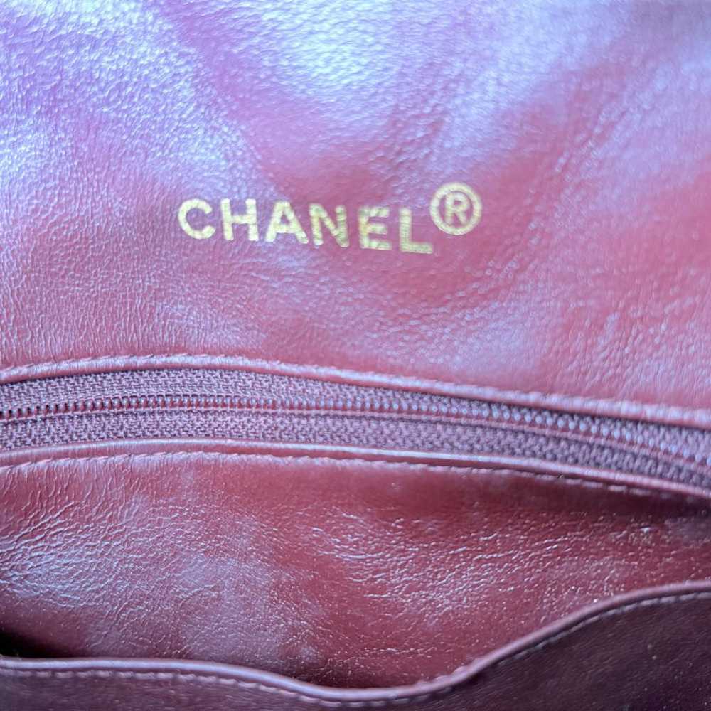 Chanel Leather crossbody bag - image 10