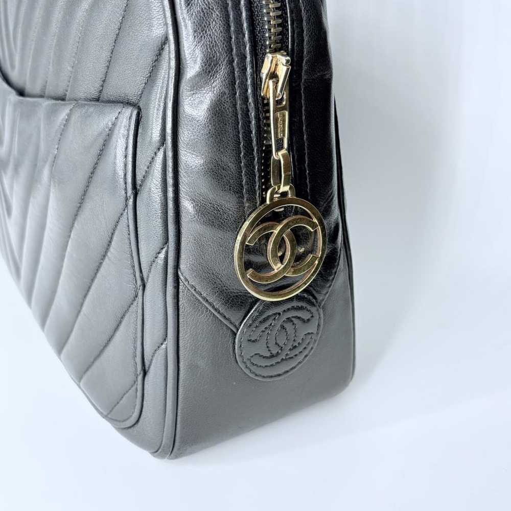 Chanel Leather crossbody bag - image 7