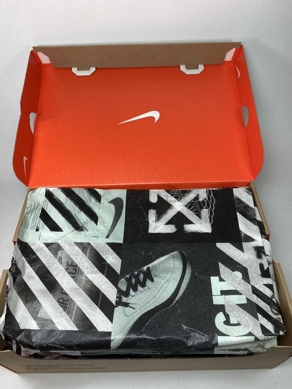 Nike × Off-White Off-White Zoom Fly: The Ten w/ O… - image 8