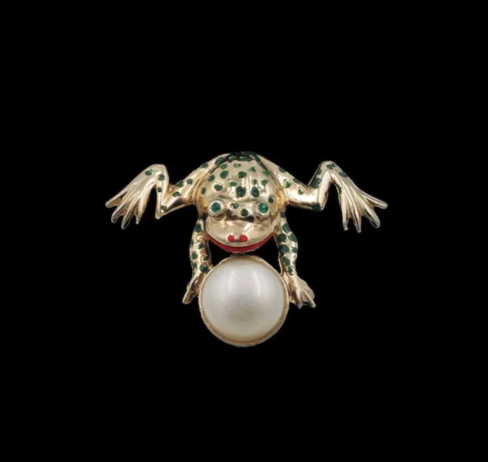 Brooch Pin Frog Glass Faux Pearl Jumping Figural … - image 2