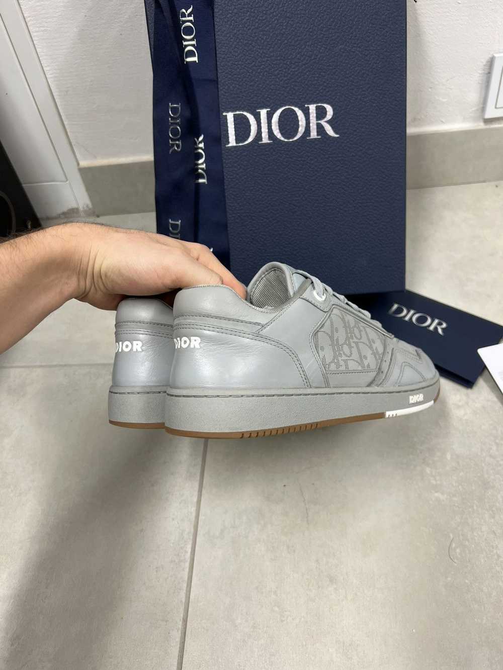 Dior Dior b27 low top grey sneakers - image 4