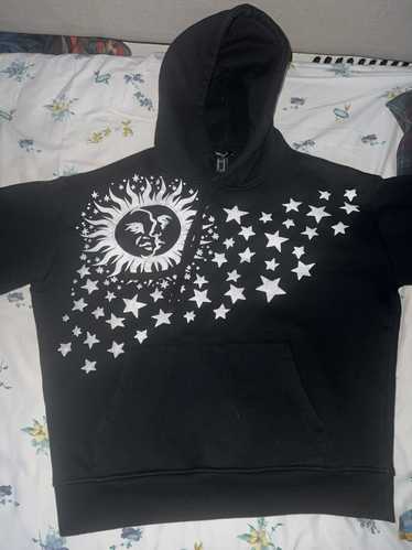 Forever 21 Black and white sun and stars hoodie