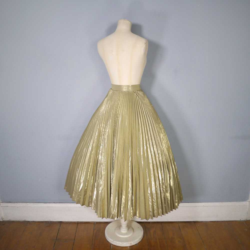 80s JACQUES VERT METALLIC GOLD PLEATED FULL SKIRT… - image 9