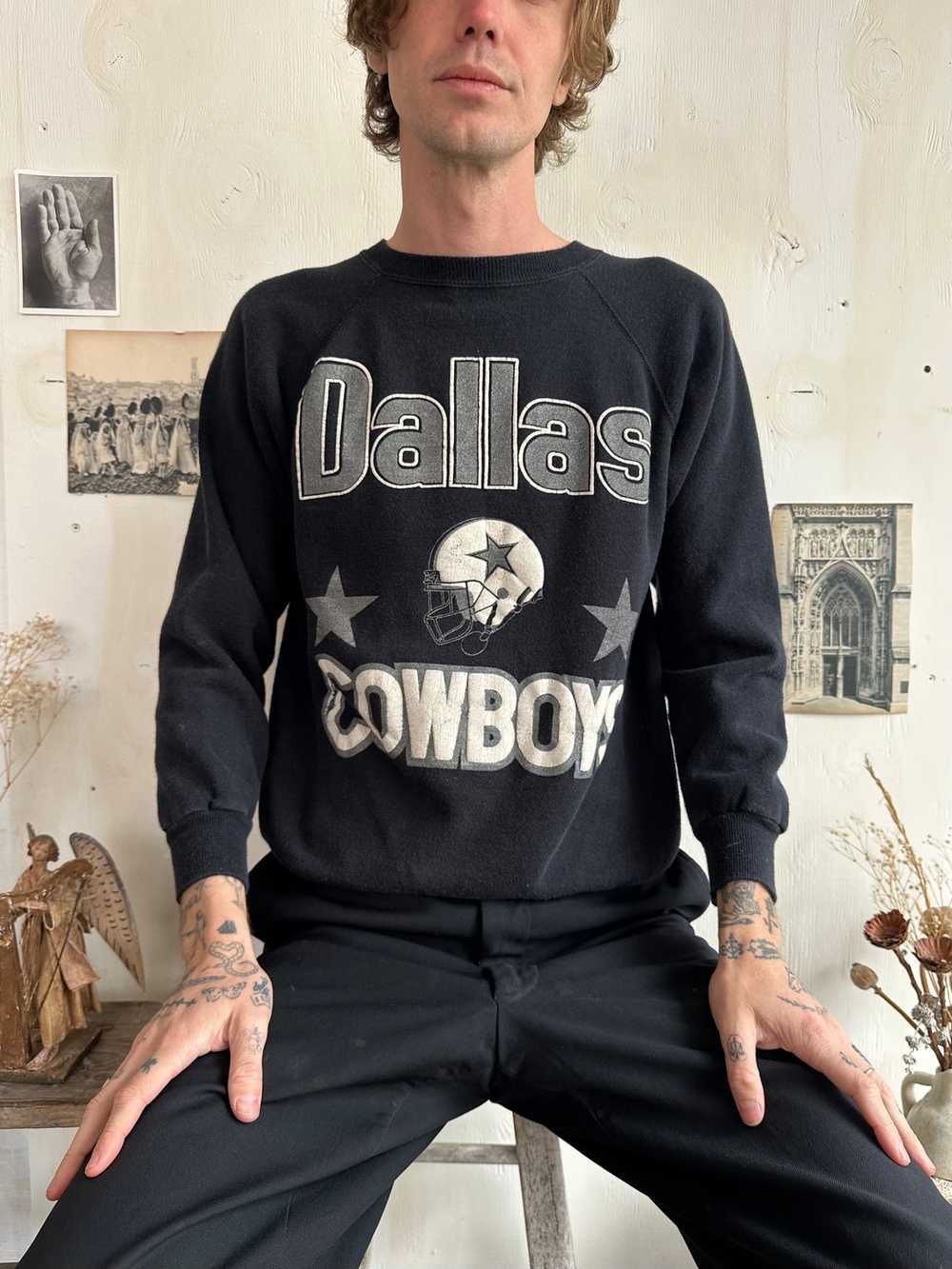 1980s Dallas Cowboys Sweatshirt (Boxy M) - image 1