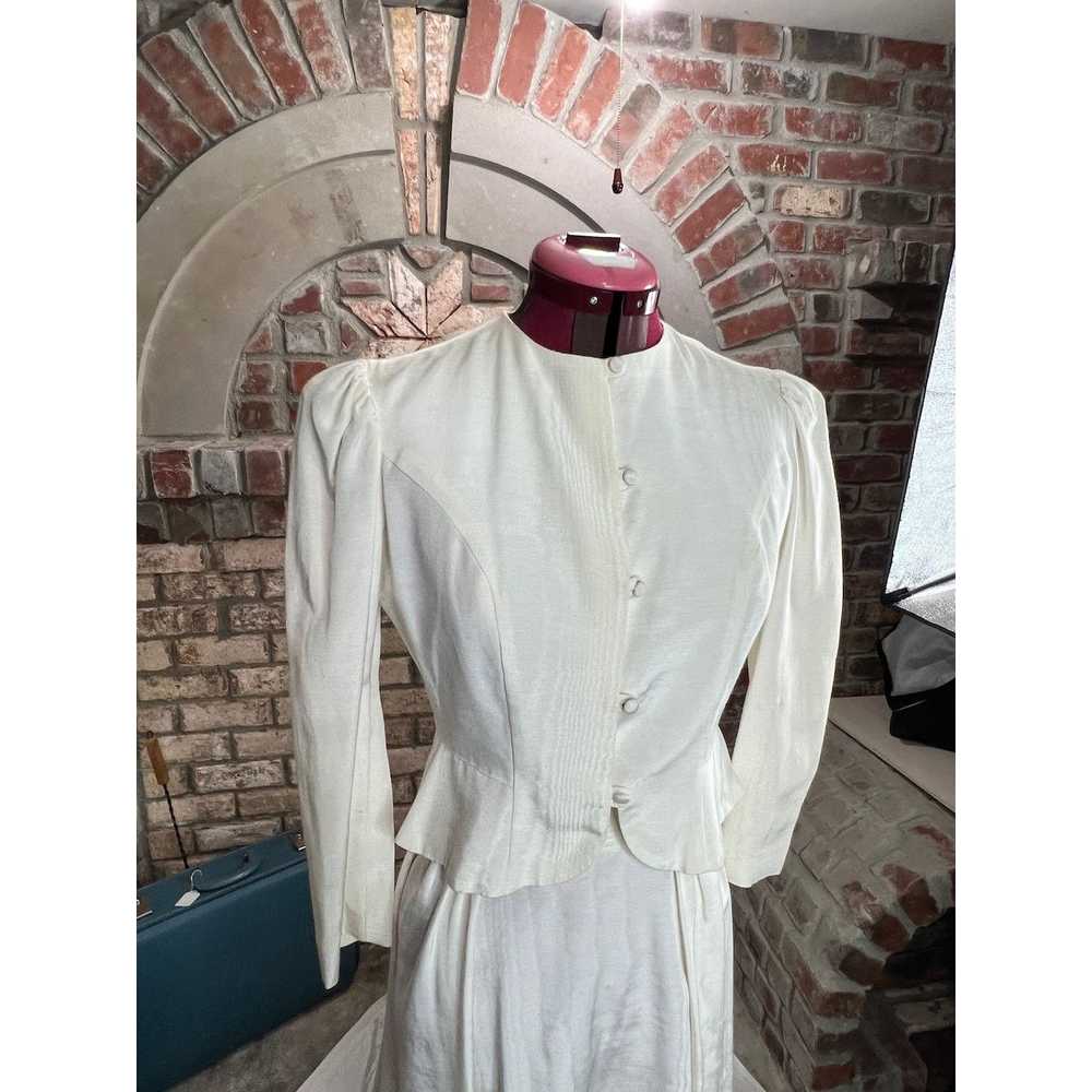 The 1975 wedding suit cream puff sleeve peplum tr… - image 4