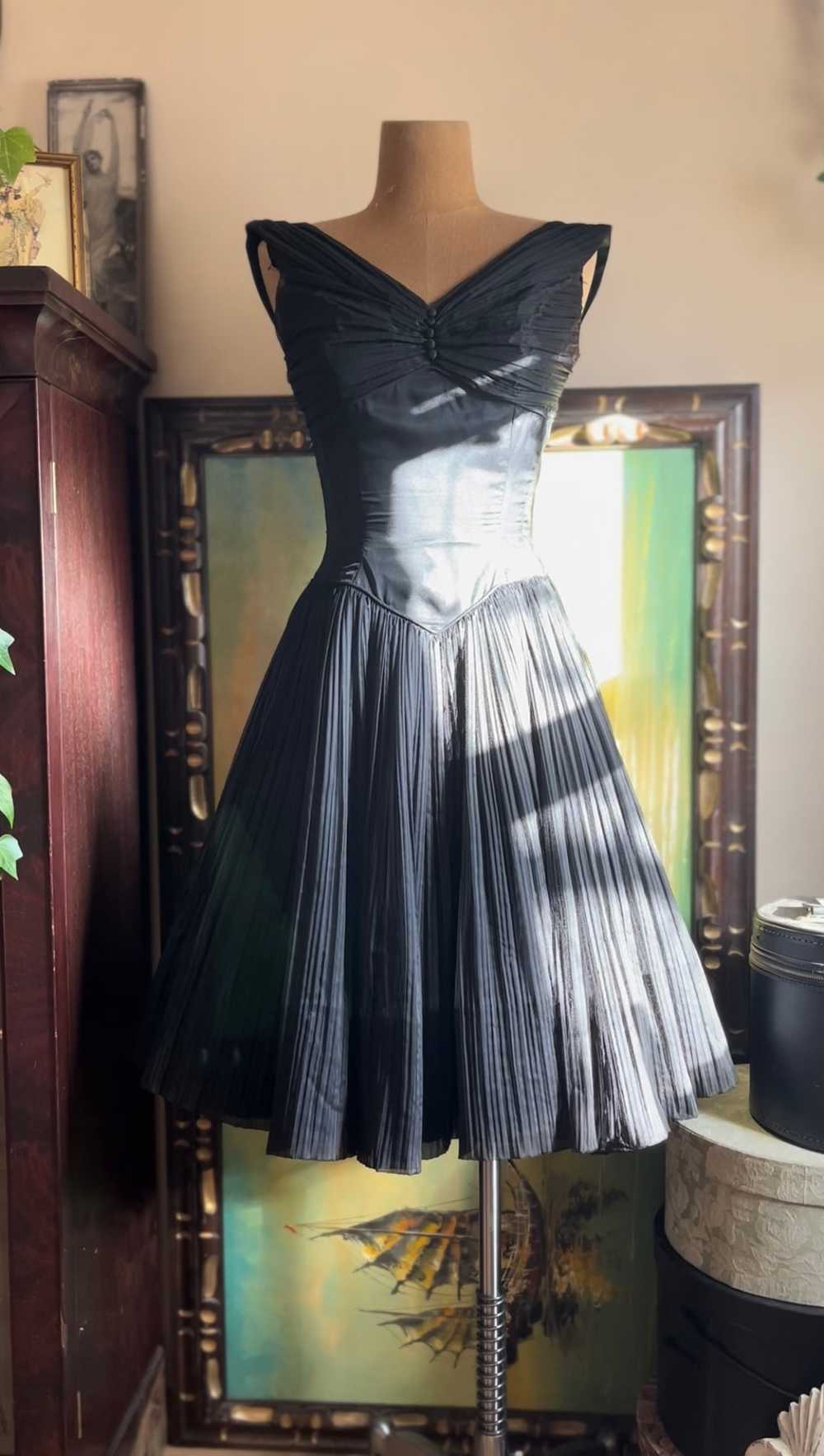 Darling 1950’s Vintage Little Black Pleated Chiff… - image 1