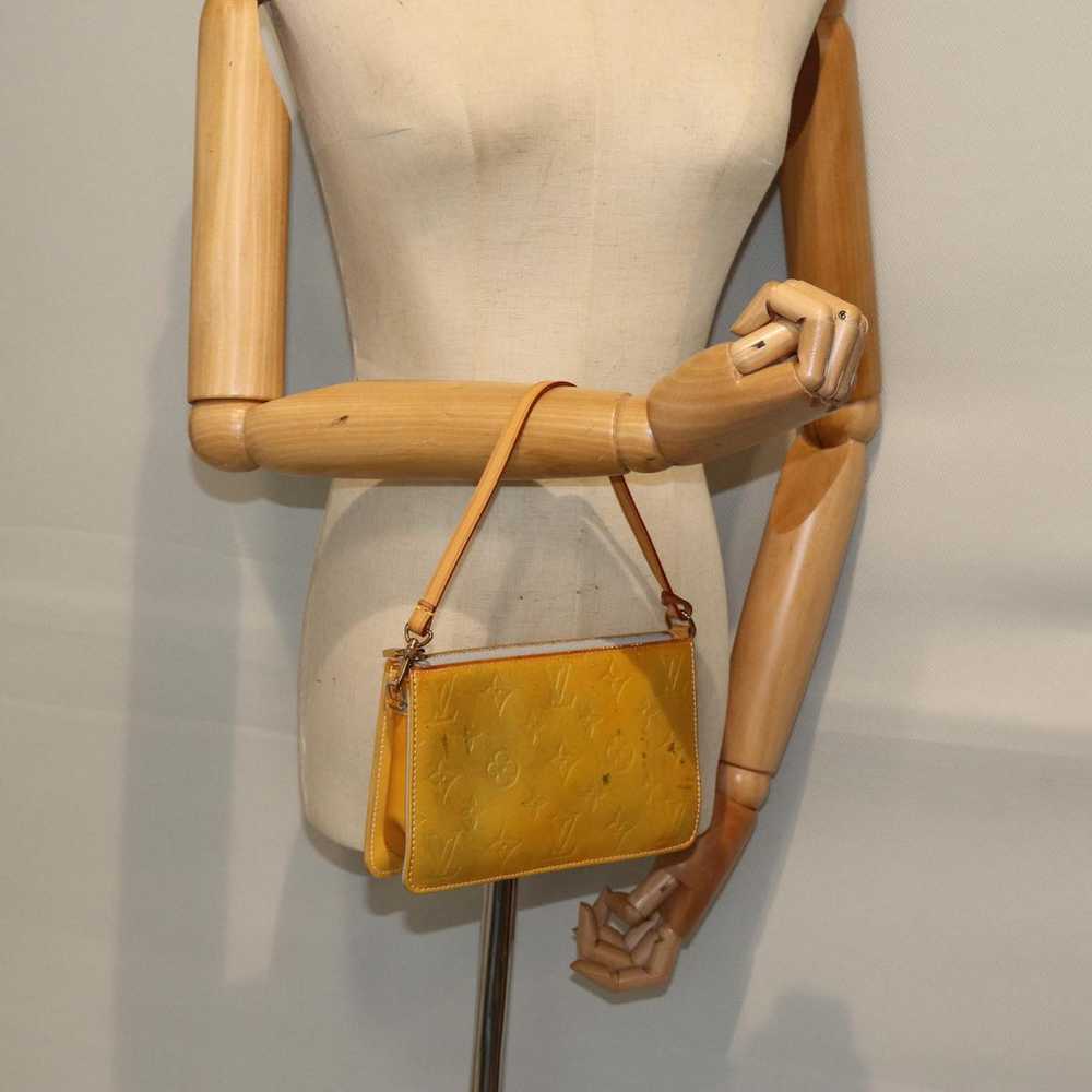 Louis Vuitton Lexington Yellow Patent Leather Clu… - image 7