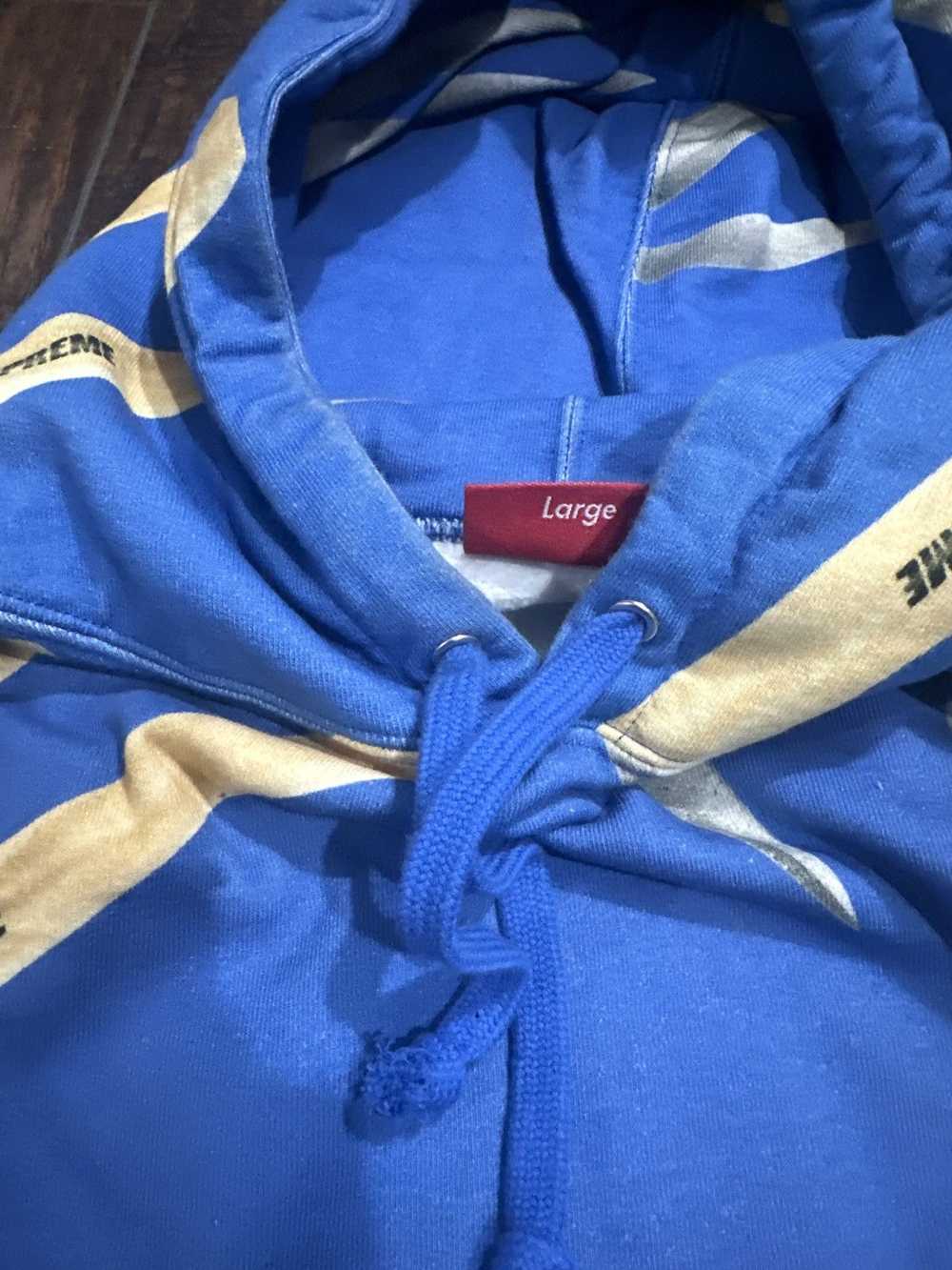 Supreme Supreme Shears Hoodie Sweatshirt SS19 - image 3