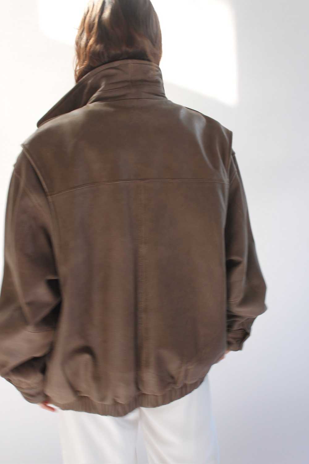 90s Faded Walnut Leather Jacket - image 9