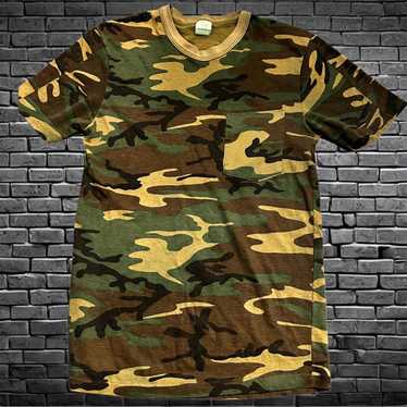 Red Head × Vintage Vintage camo tshirt - image 1