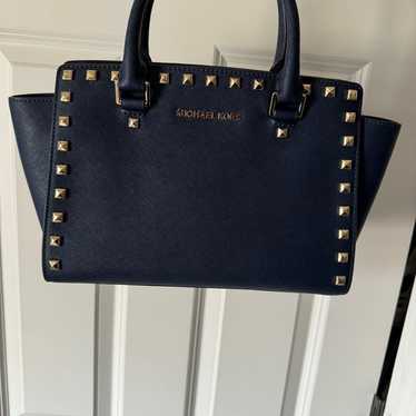 Michael Kors Selma satchel with gold hardware