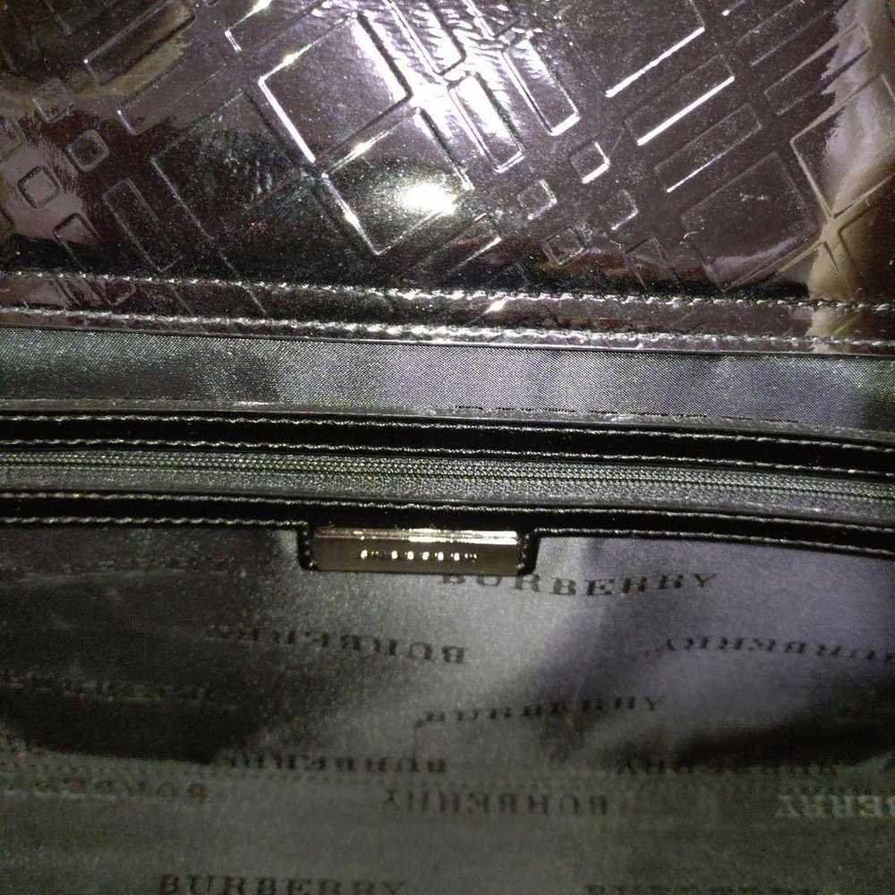 【Rare】BURBERRY Check Embossed Enamel Handbag - image 10