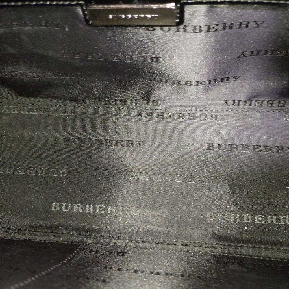 【Rare】BURBERRY Check Embossed Enamel Handbag - image 12