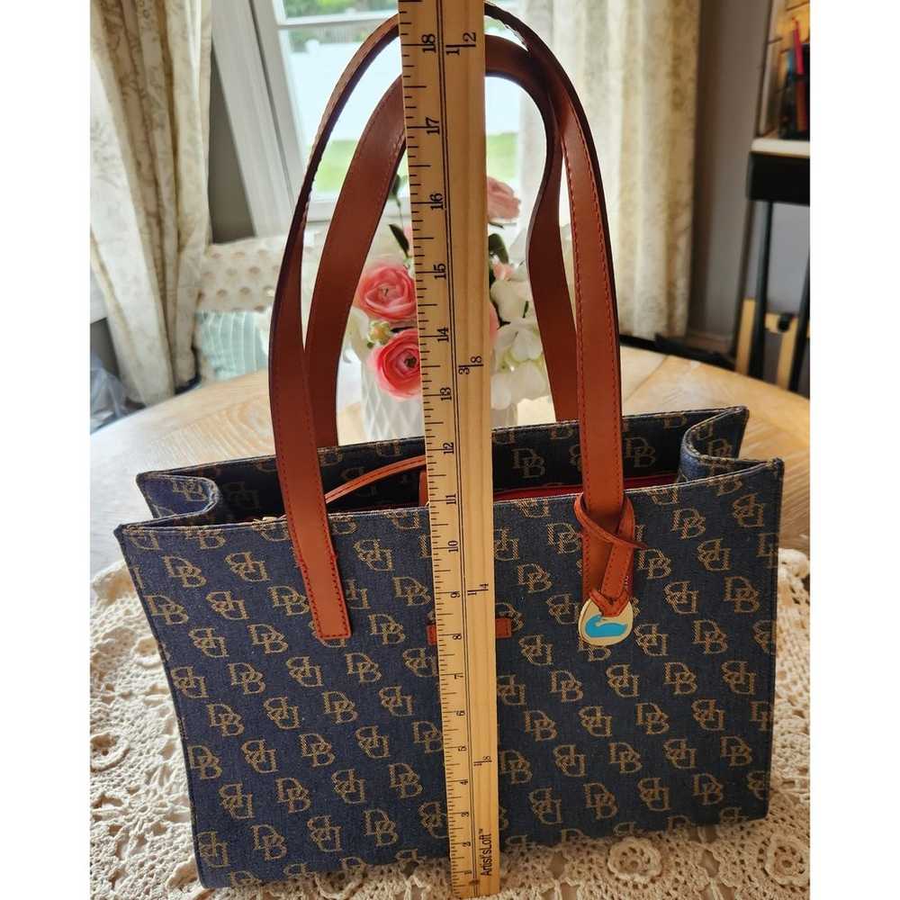 Dooney and Bourke East West Blue Tote Logo Keycha… - image 9