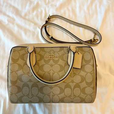 Coach Shoulder Bag