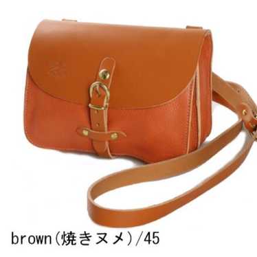 IL BISONTE Yakinue Shoulder Bag - image 1