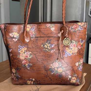 Patricia Nash London Saddle Bag - English Garden orders Floral Map