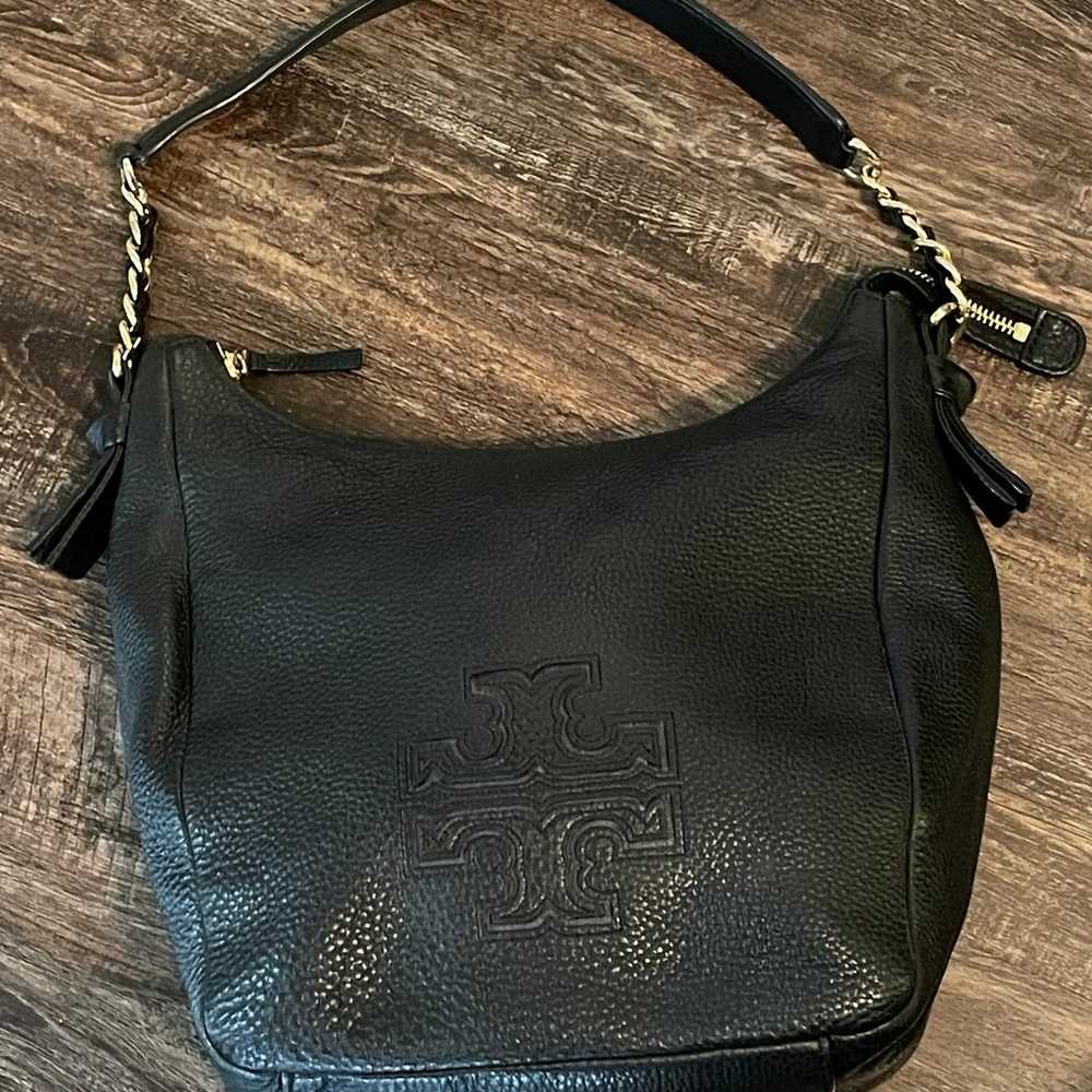 Tory Burch Black Leather Harper Hobo- great condi… - image 2