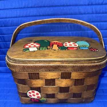 Outlet mid-century Caro Nan wooden purse