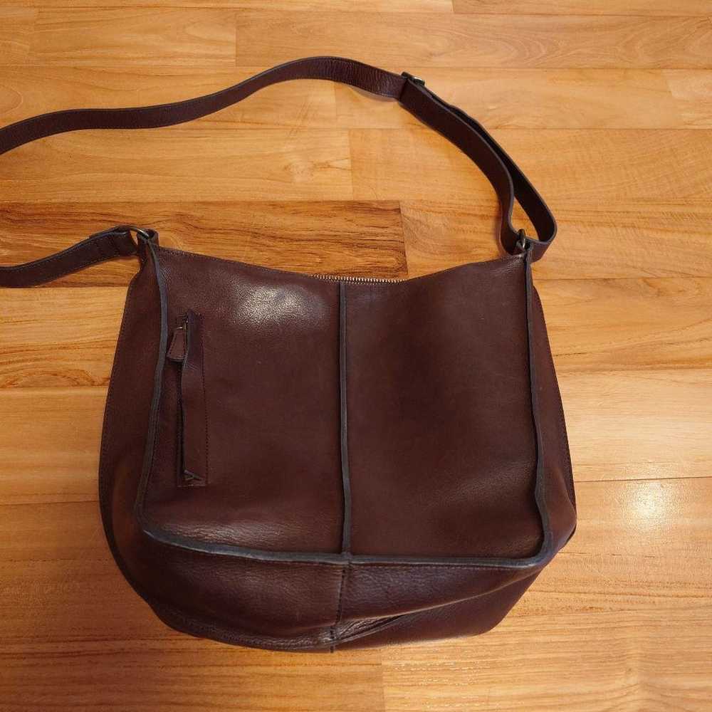 B. Stuff Shoulder Bag - image 1