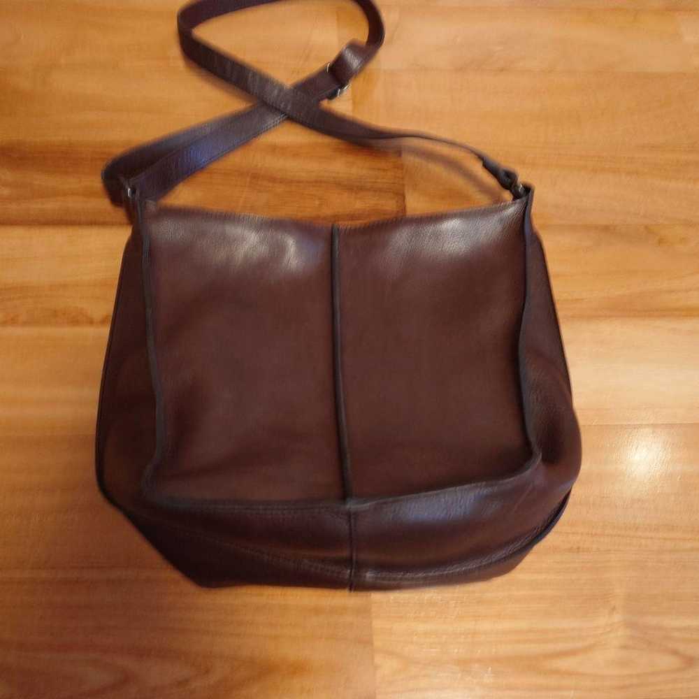 B. Stuff Shoulder Bag - image 2