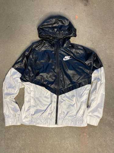 Nike Nike Black and White Windbreaker Size Youth X