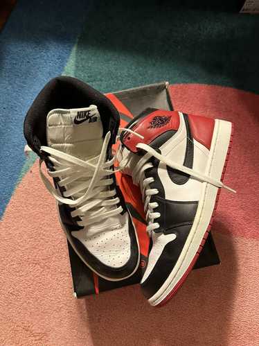 Jordan Brand Jordan 1 Retro “Black Toe” 2013