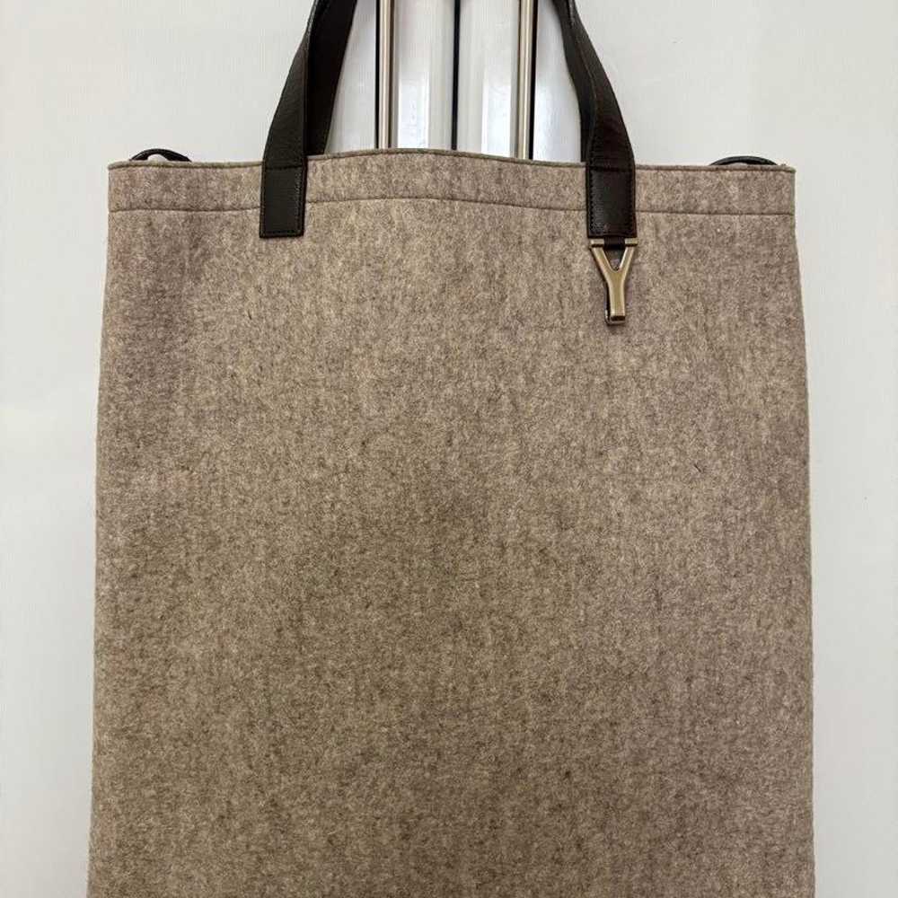 Yves Saint Laurent Felt Tote Bag Gray Beige - image 5