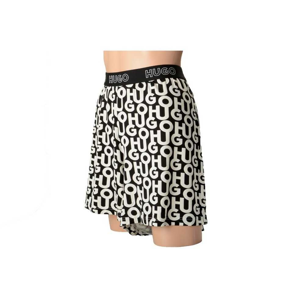 Hugo Boss Shorts - image 4