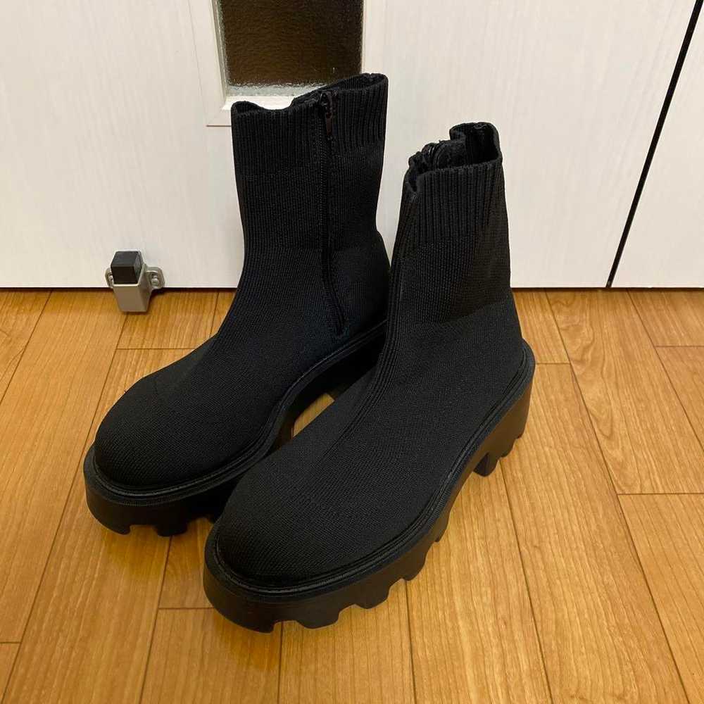 Chico Thick-Soled Short Socks Boots, Black, Size M - image 3