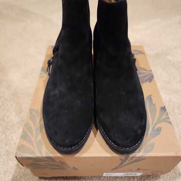 Sofft Emeline size 9 5 Wedge boots