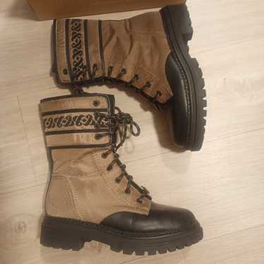 Sam and Libby combat Boots size 8 - image 1