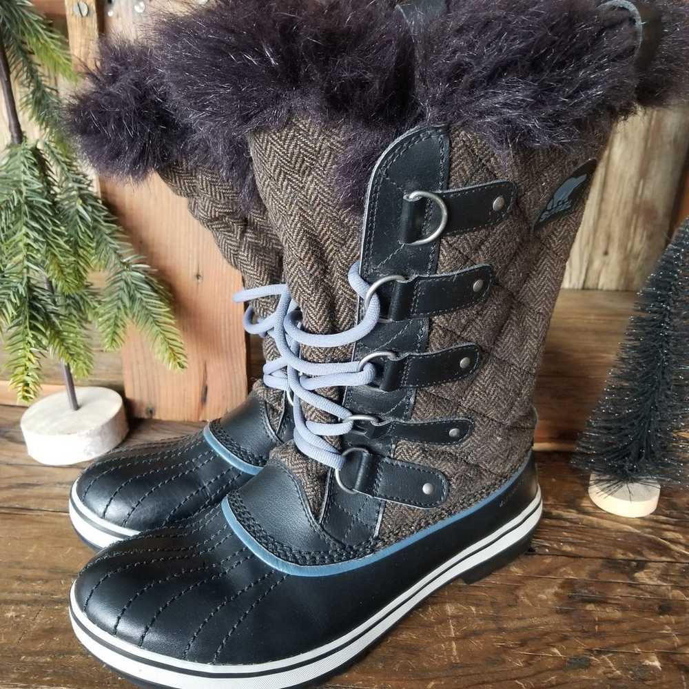 Luxurious pair of Sorel Tofino II Women's Sz 9 Wa… - image 5