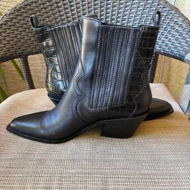 Dolce Vita black western/cowboy booties size 9