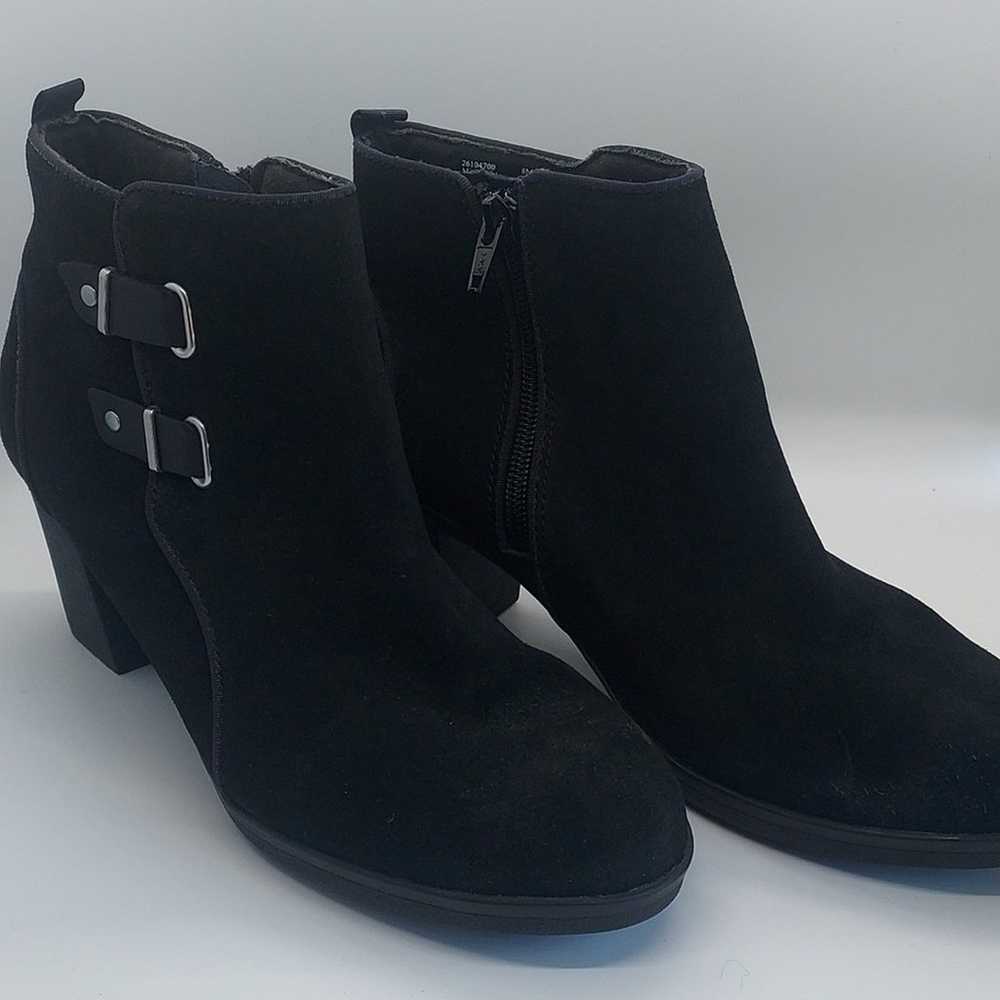 EUC Clarks women's booties - image 2