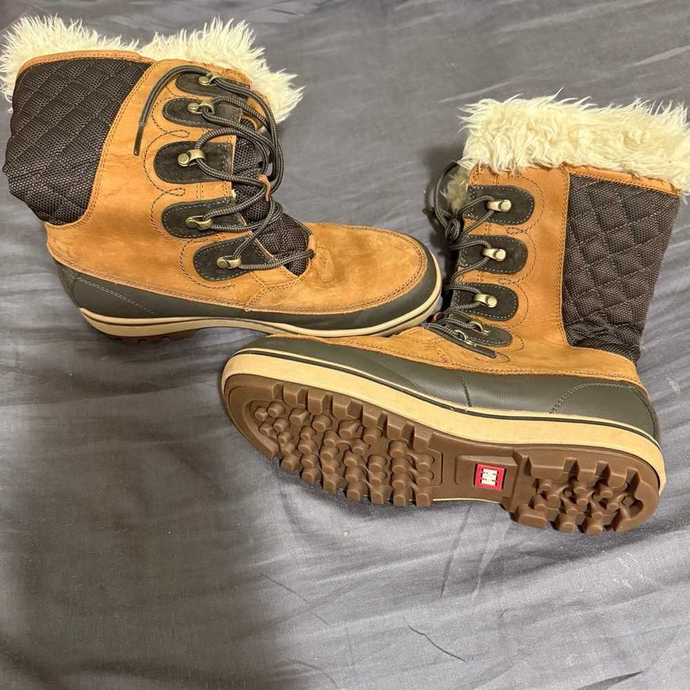 Women’s winter boots - image 2