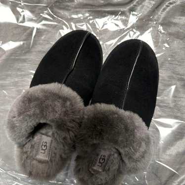 UGG Sheepskin Slippers Black