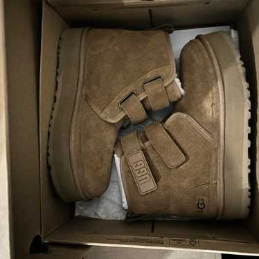 Platform UGG