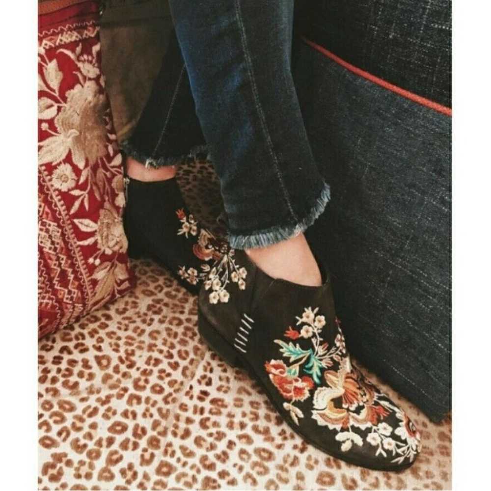 JOHNNY WAS Sammi suede leather embroidered ankle … - image 4