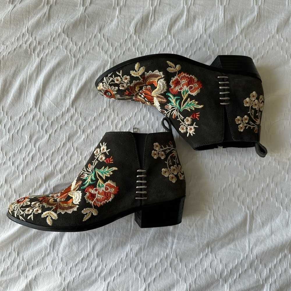 JOHNNY WAS Sammi suede leather embroidered ankle … - image 7